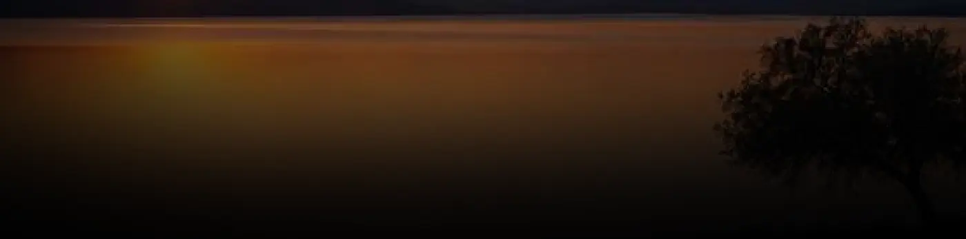 O Mar da Galileia (Kineret) ao pôr do sol, visto de Tiberíades
